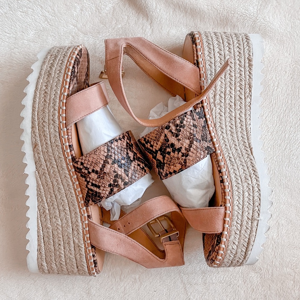 Crown Vintage Snakeskin Platform Espadrille Size 8